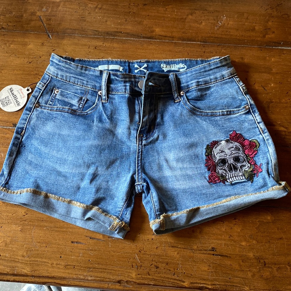 Scullistic denim shorts size small/2